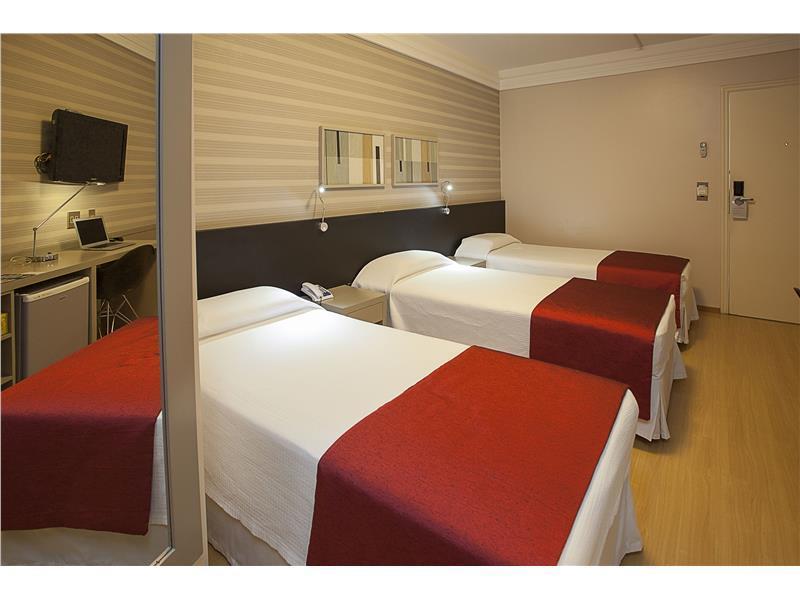 Max Plaza Hotel Марилия Экстерьер фото
